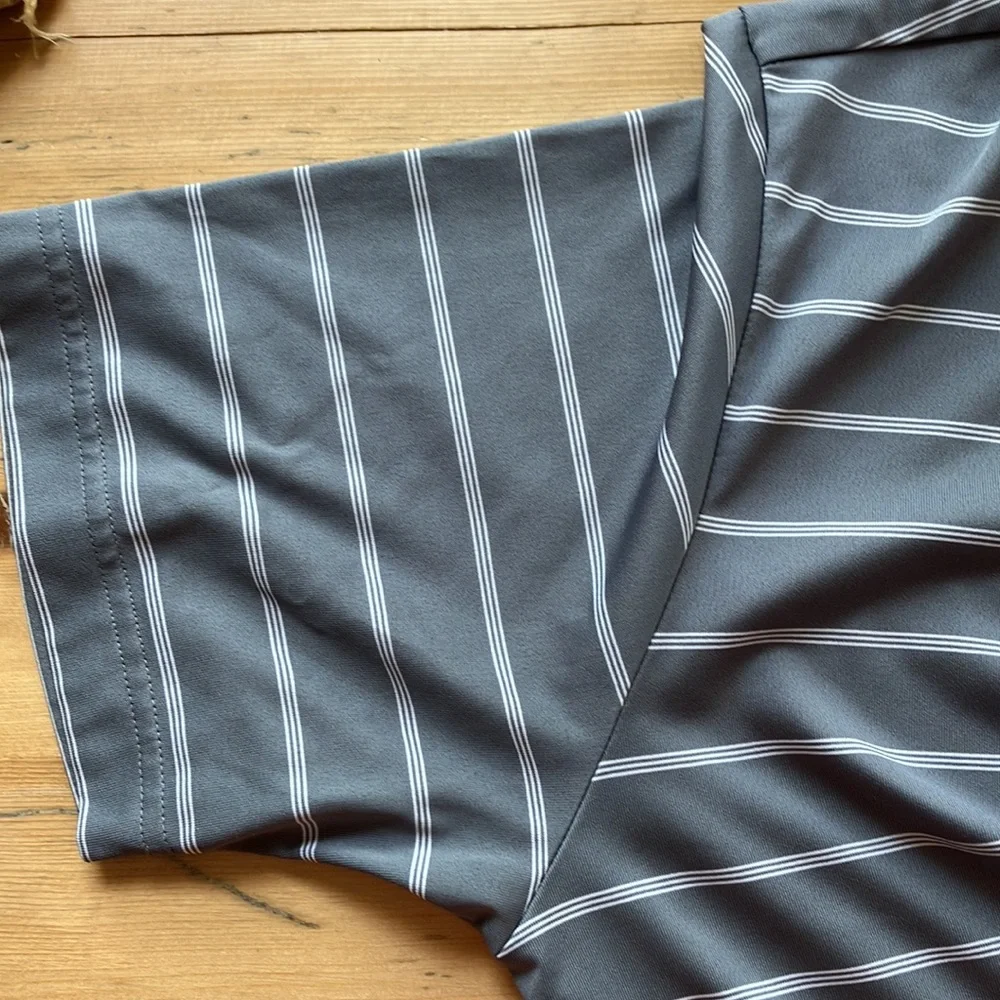 Adidas Puremotion Men’s Med Golf Shirt Gray and White Stripe